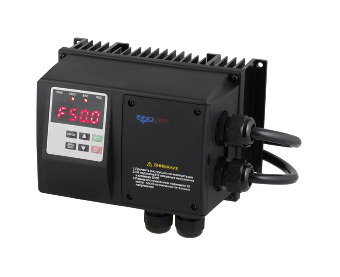 Преобразователь частоты пыле- влагозащищенный INNOVERT IPD302P43B IP65, (3,0 кВтx380 В) выходной ток 6.8 А IPD302P43B